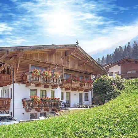 Апарт готель Laerchenheim Нойштіфт-ім-Штубайталь Екстер'єр фото